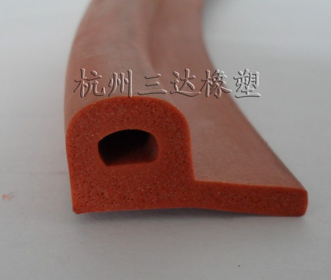 供应耐高温硅胶条，耐高温密封条，耐高温橡胶条